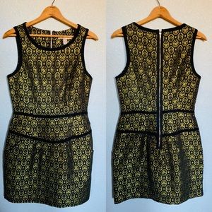 Forever 21 green & black cocktail dress w/pockets.
